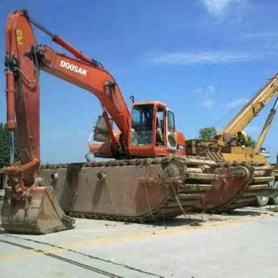 江西水陸兩用挖掘機租賃 濕地挖掘機出租水陸挖掘機出租價格優(yōu)惠
